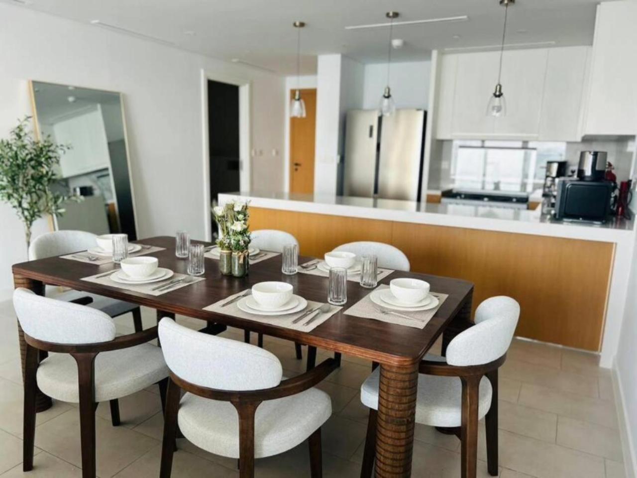 Apartment La Vie - 2 Bedroom Beachfront Full Sea View In Jbr- From To August Only Monthly Bookings Accepted *