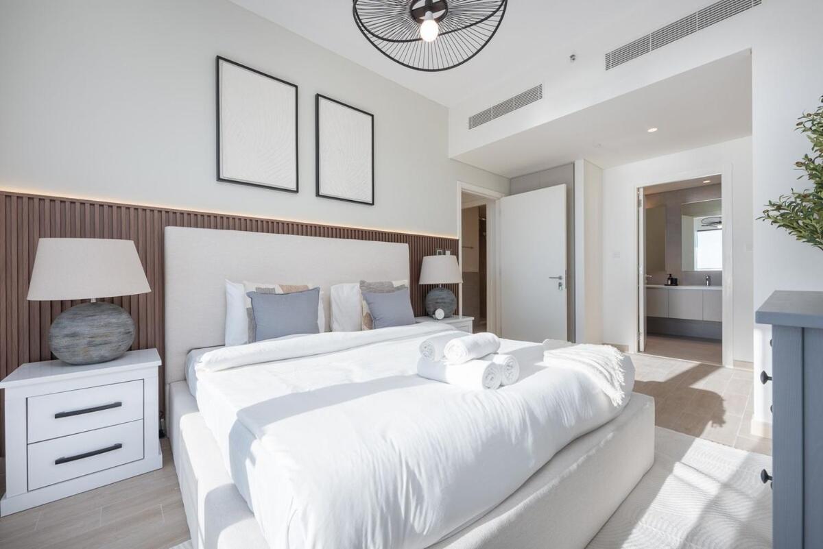 Dazzling 3-bedrooms In The Heart Of Creek Harbour Apartment Dubai