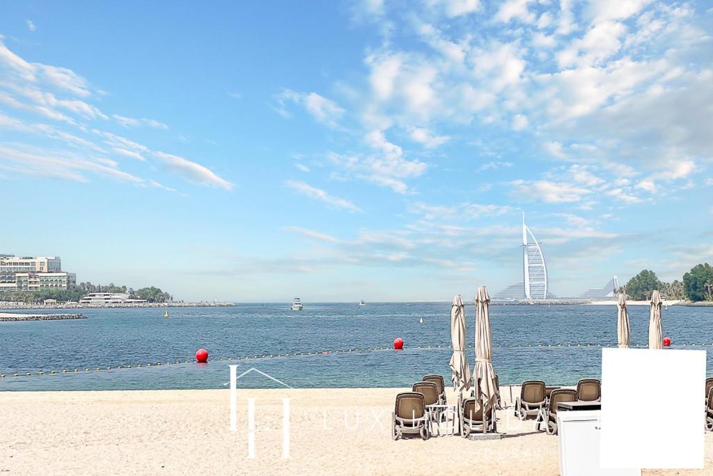 Lux - The Shoreline Penthouse *