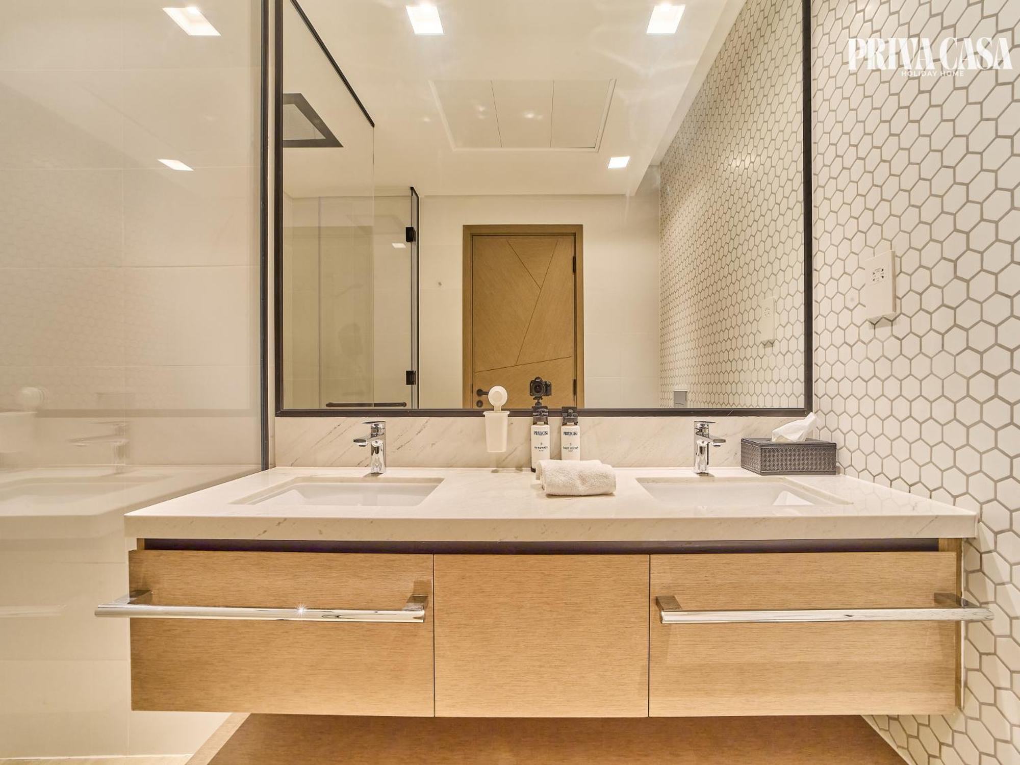 Privacasa - Palace Residences Creek Harbour Apartment Dubai