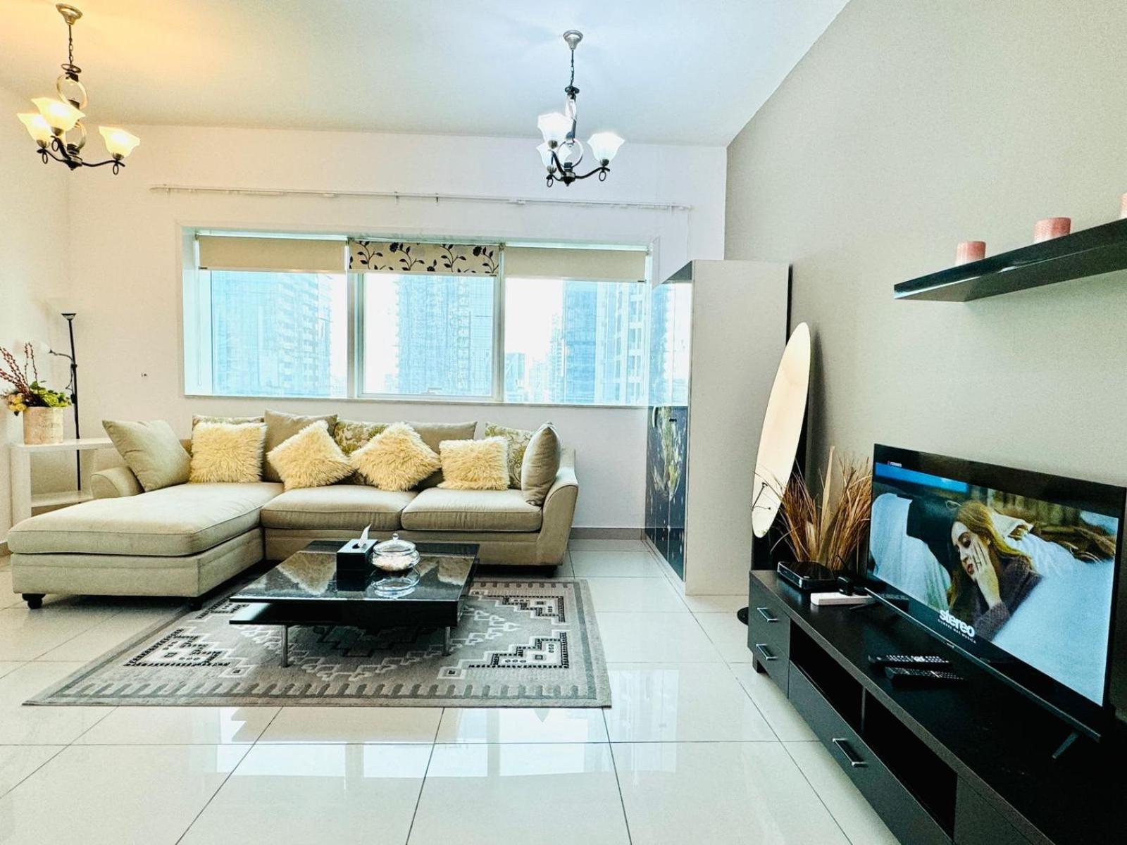 Private In 3 Bedroom Skynest Homes Marina Pinnacle *