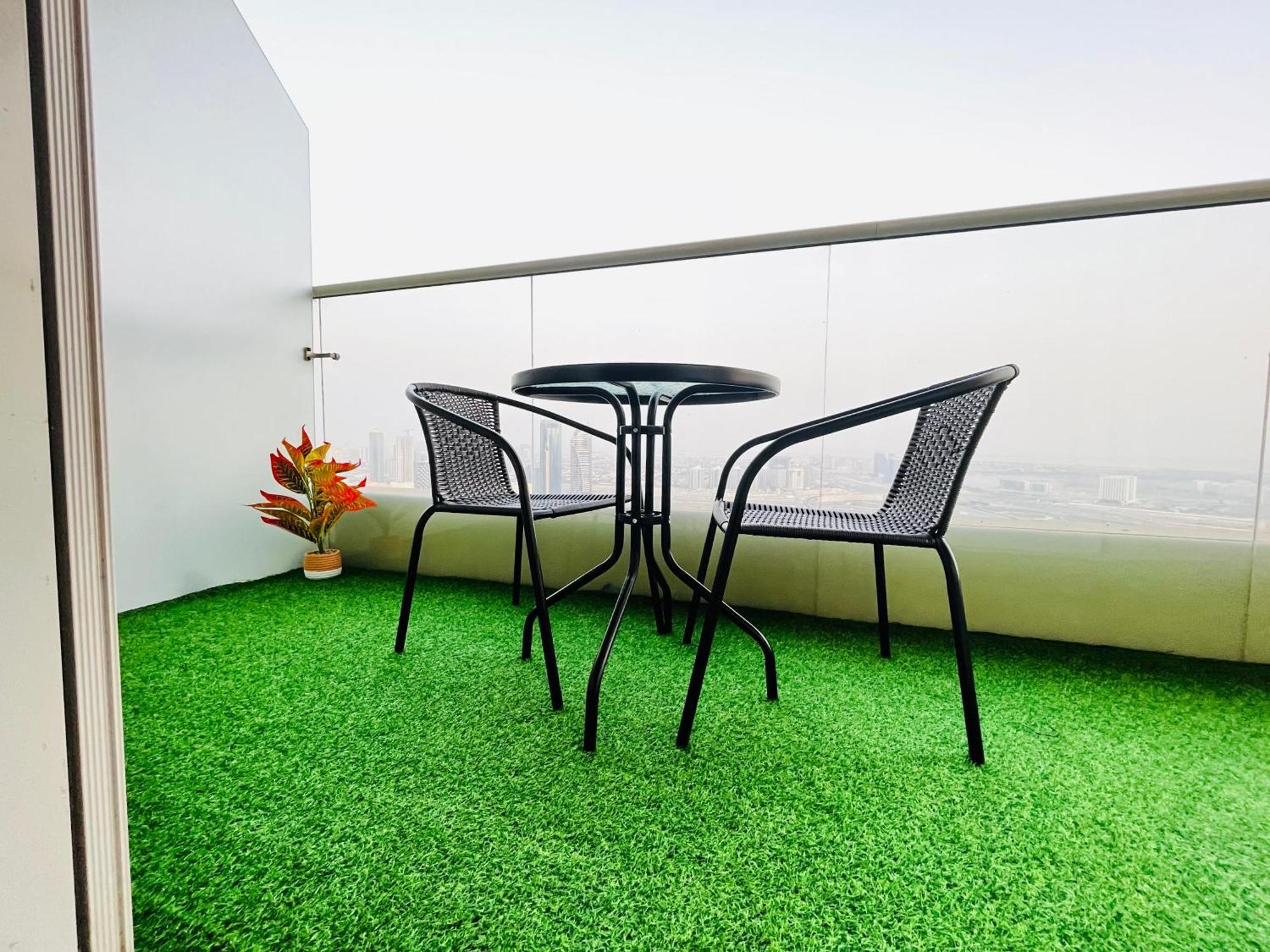 Apartment Floor Luxurious In Jvc, Near Marina *