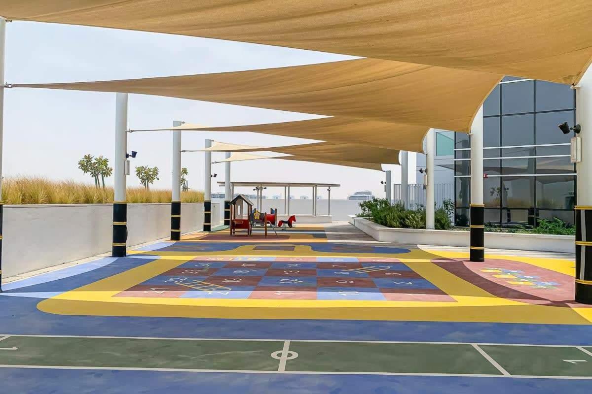 Apartment Frank Porter - Damac Carson B Dubai