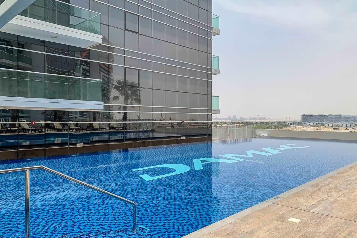 Frank Porter - Damac Carson B * Dubai