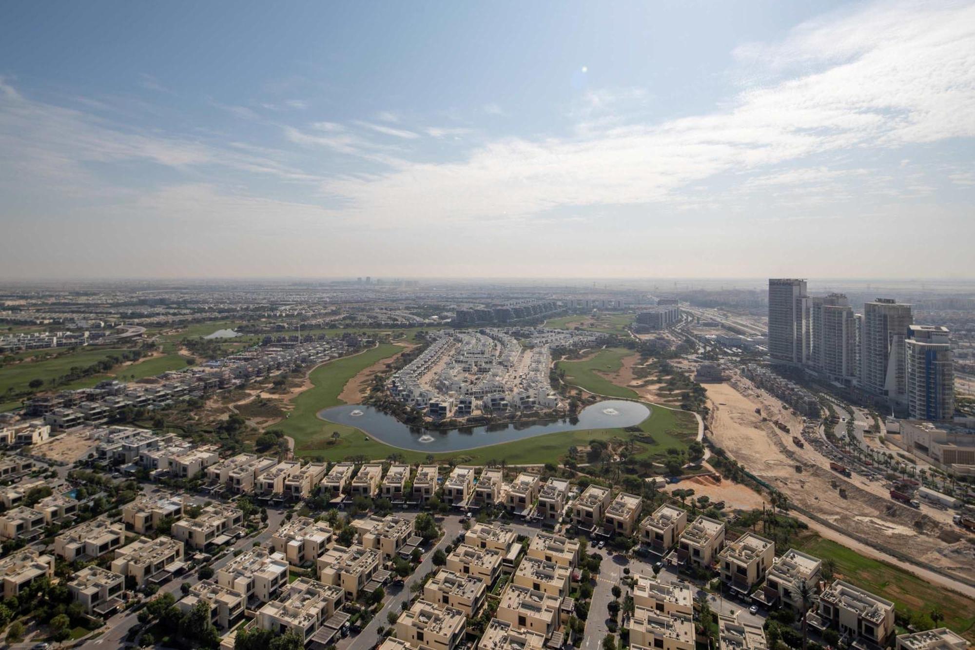 Frank Porter - Damac Carson B Dubai