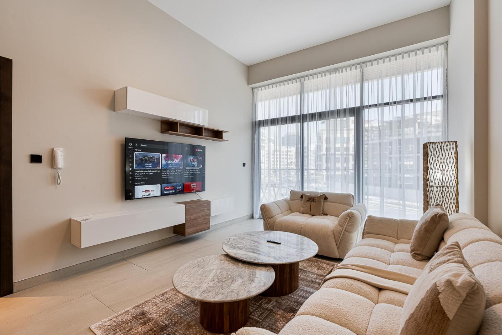 Apartment Modern 2 Bedroom Near Butterfly Garden Dubai