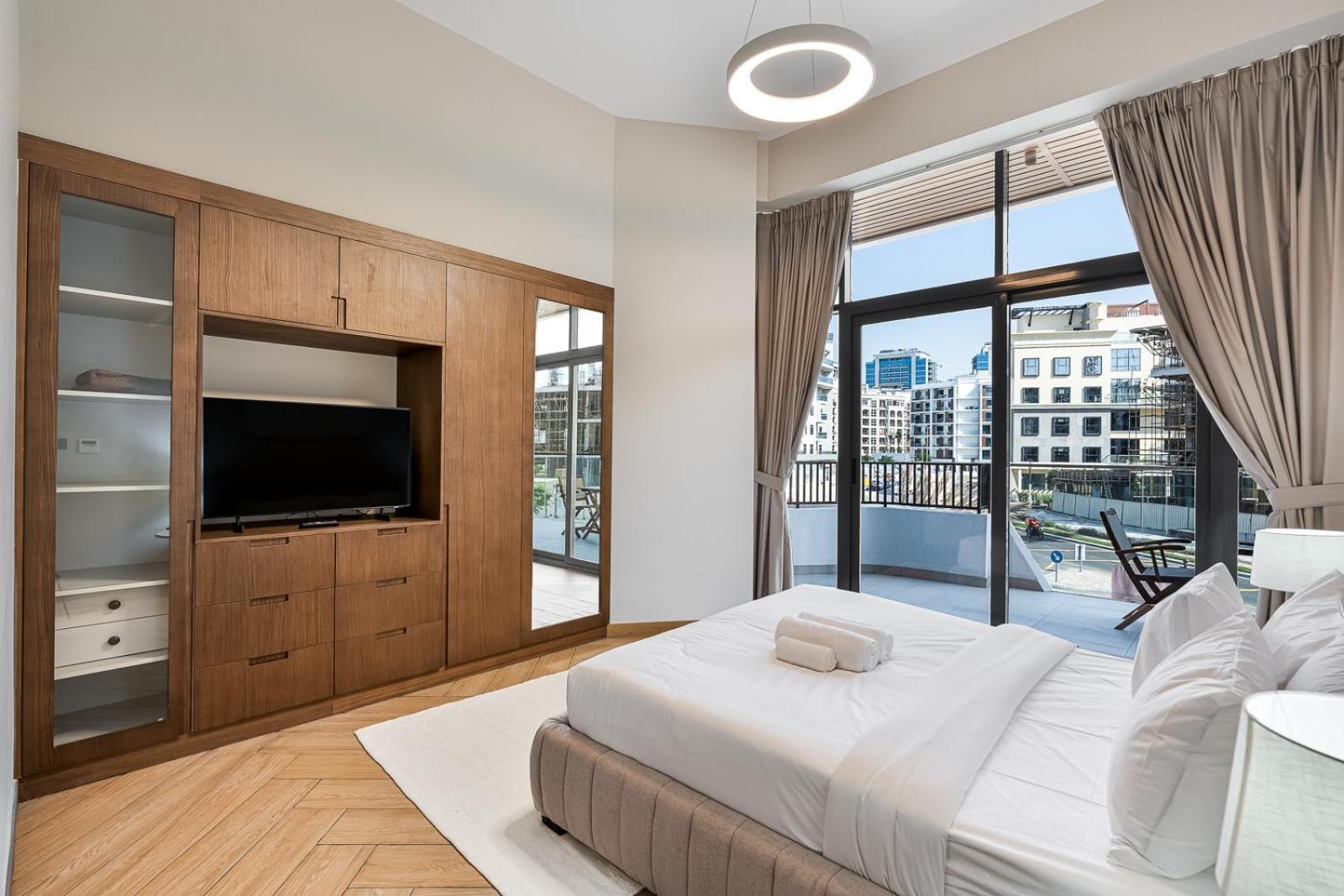 Modern 2 Bedroom Near Butterfly Garden Dubai