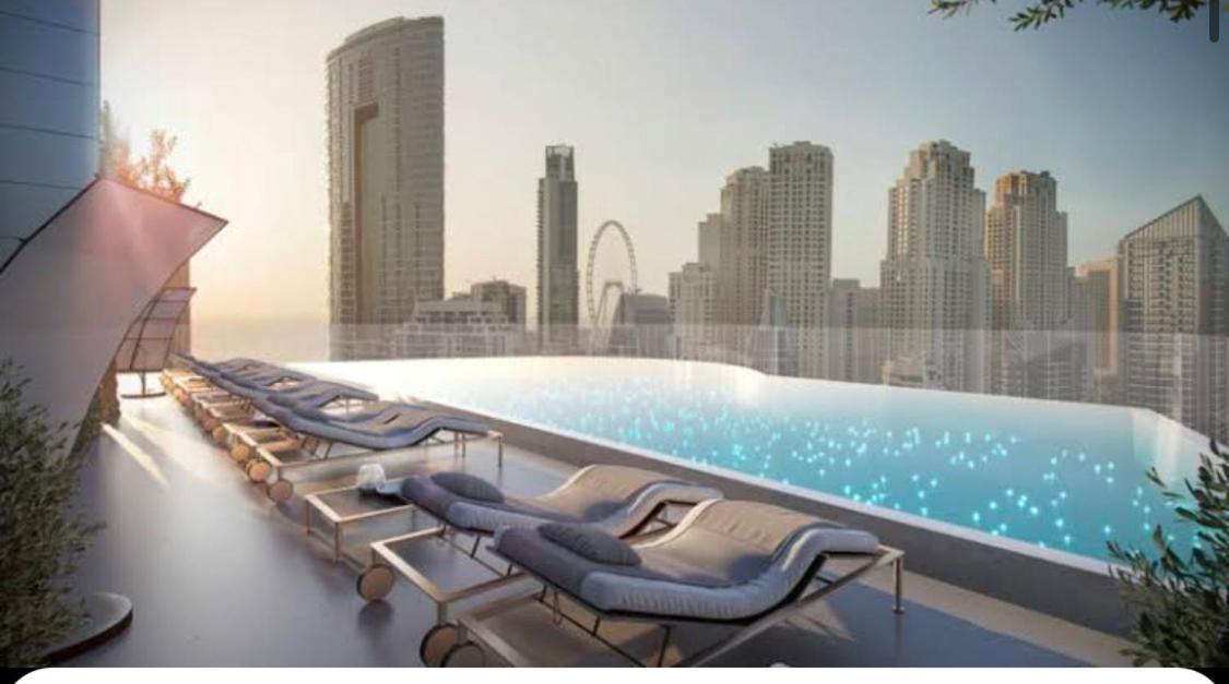 With Stunning Marina And Eye View Apartment