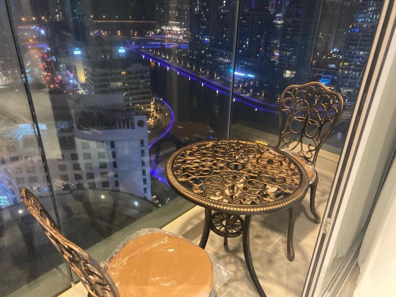 With Stunning Marina And Eye View Apartment Dubai