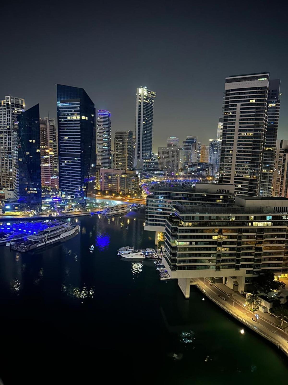 Ultimate 1 Bedroom Marina Views Location In The Heart Of Marina Perfect Vacation Near Marina Jbr