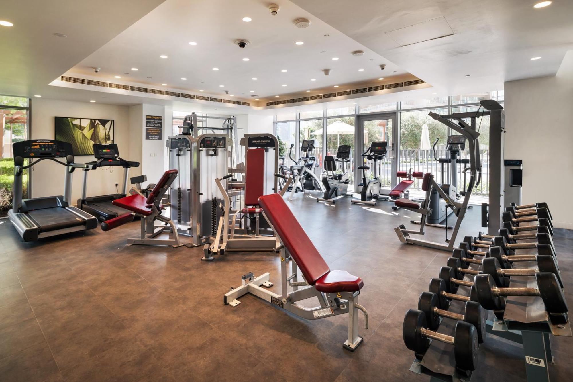 Apartment Downtown Luxury Treat - Premium Location! 2 Bedroom! Dubai