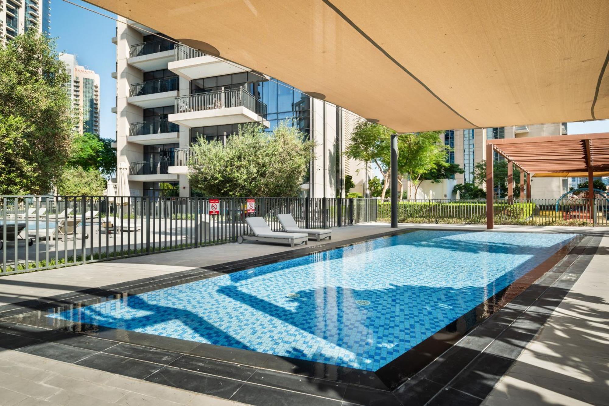 Downtown Luxury Treat - Premium Location! 2 Bedroom! * Dubai