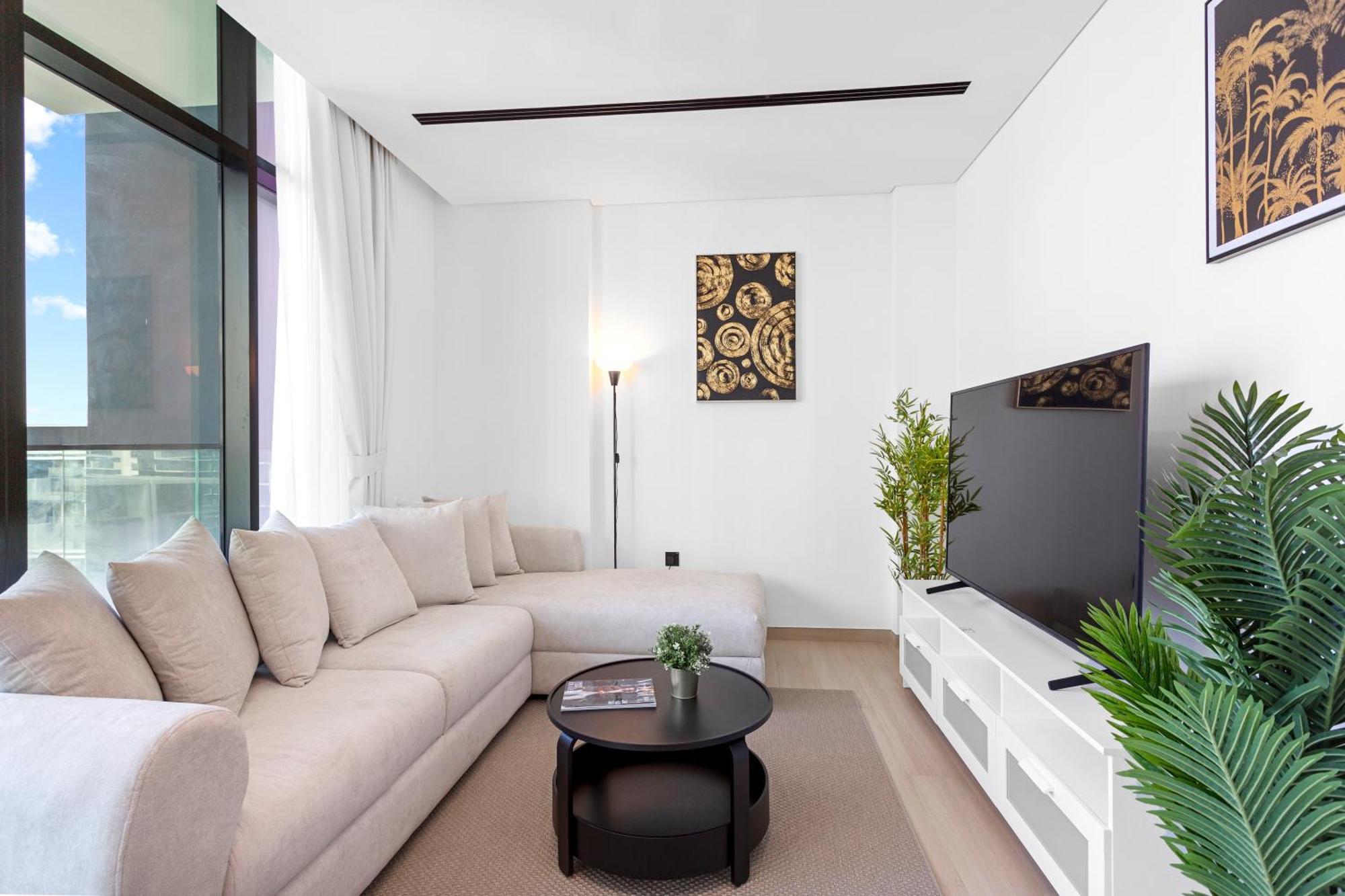 Apartment Elegant 2 Bedroom Apartment-binghatti Emerald Jvc Dubai