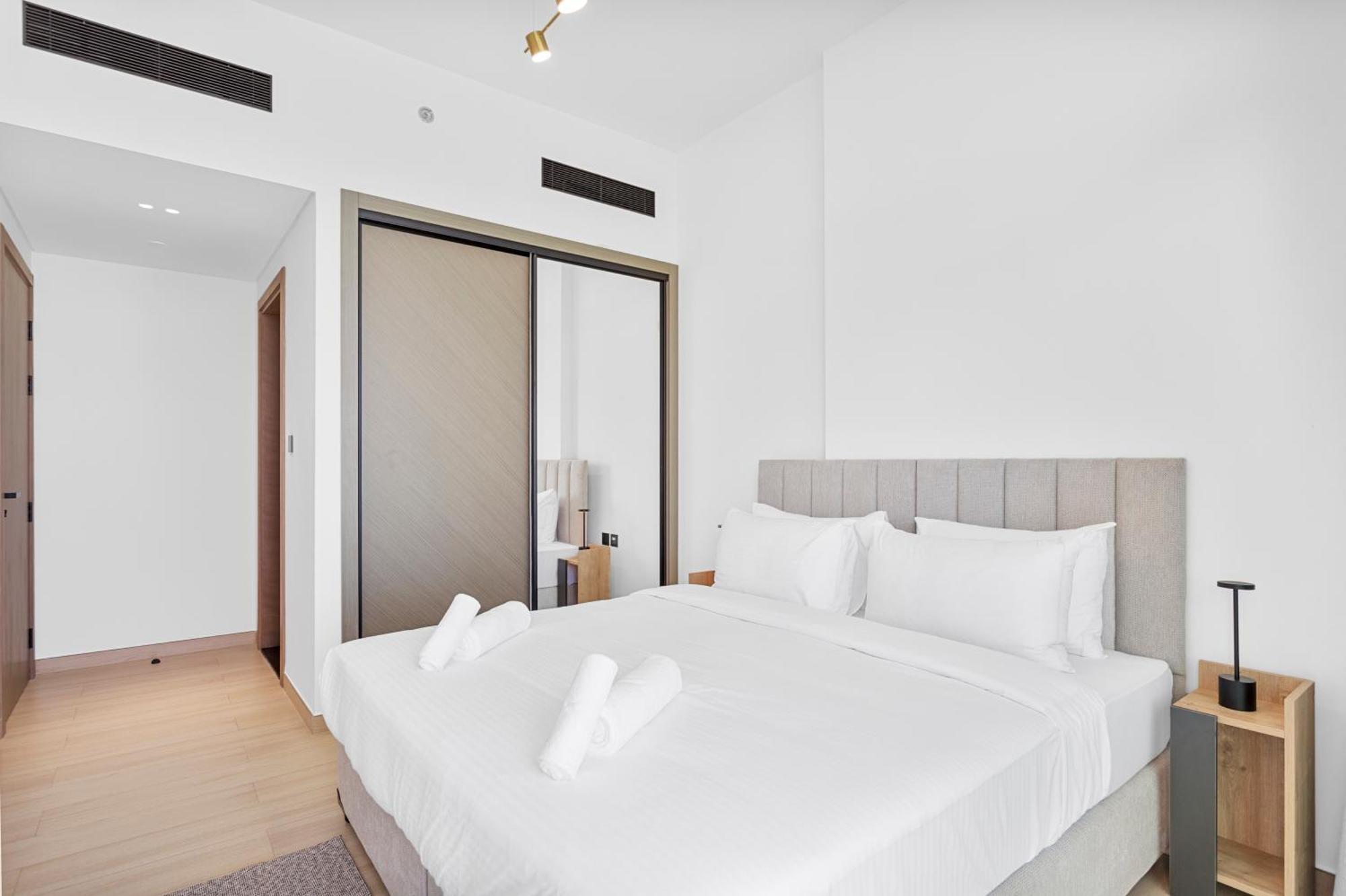 Elegant 2 Bedroom Apartment-binghatti Emerald Jvc