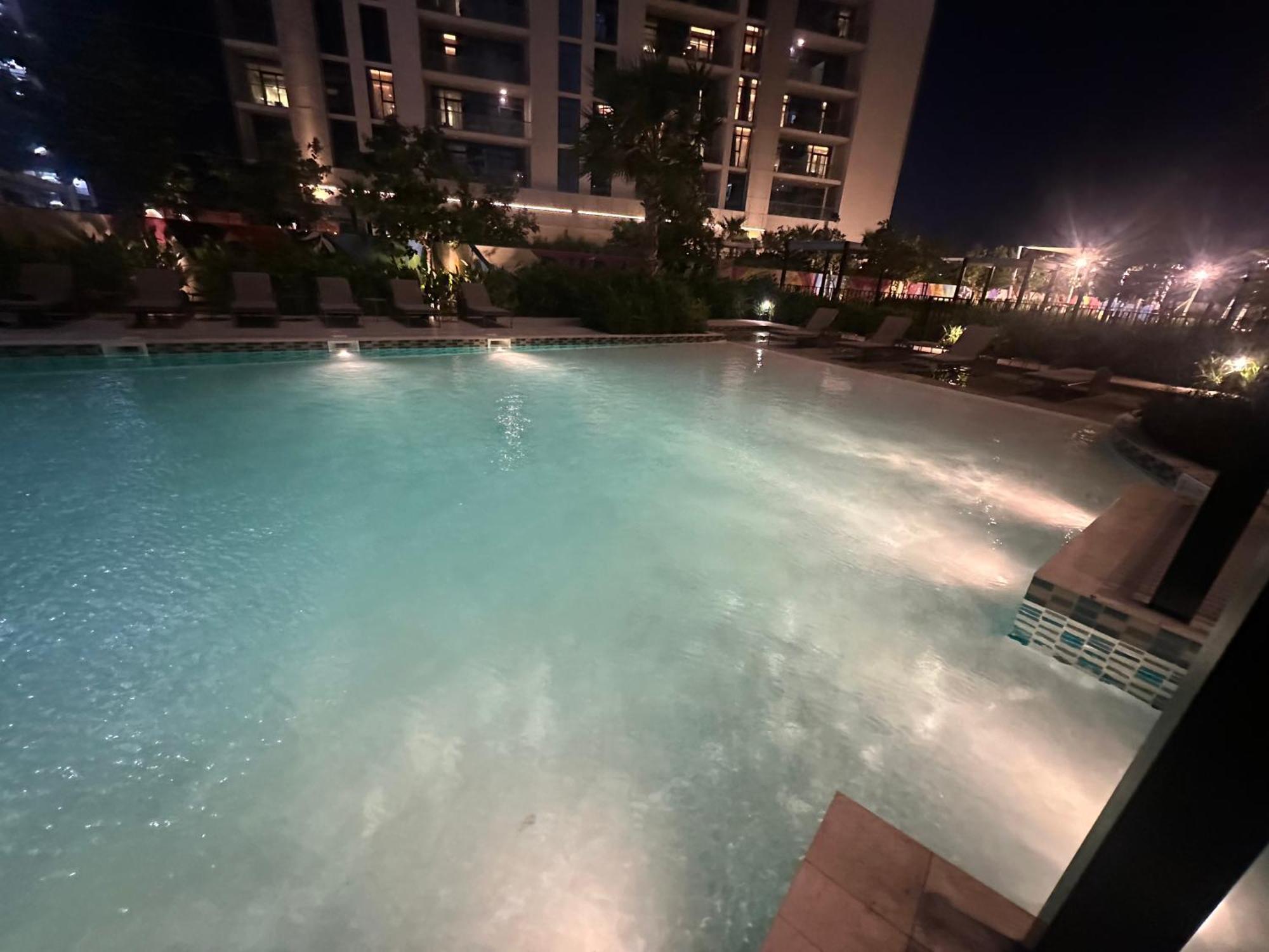 Luxurious 54th Floor With Splendid Sky And Seaview - Downtown Apartment *