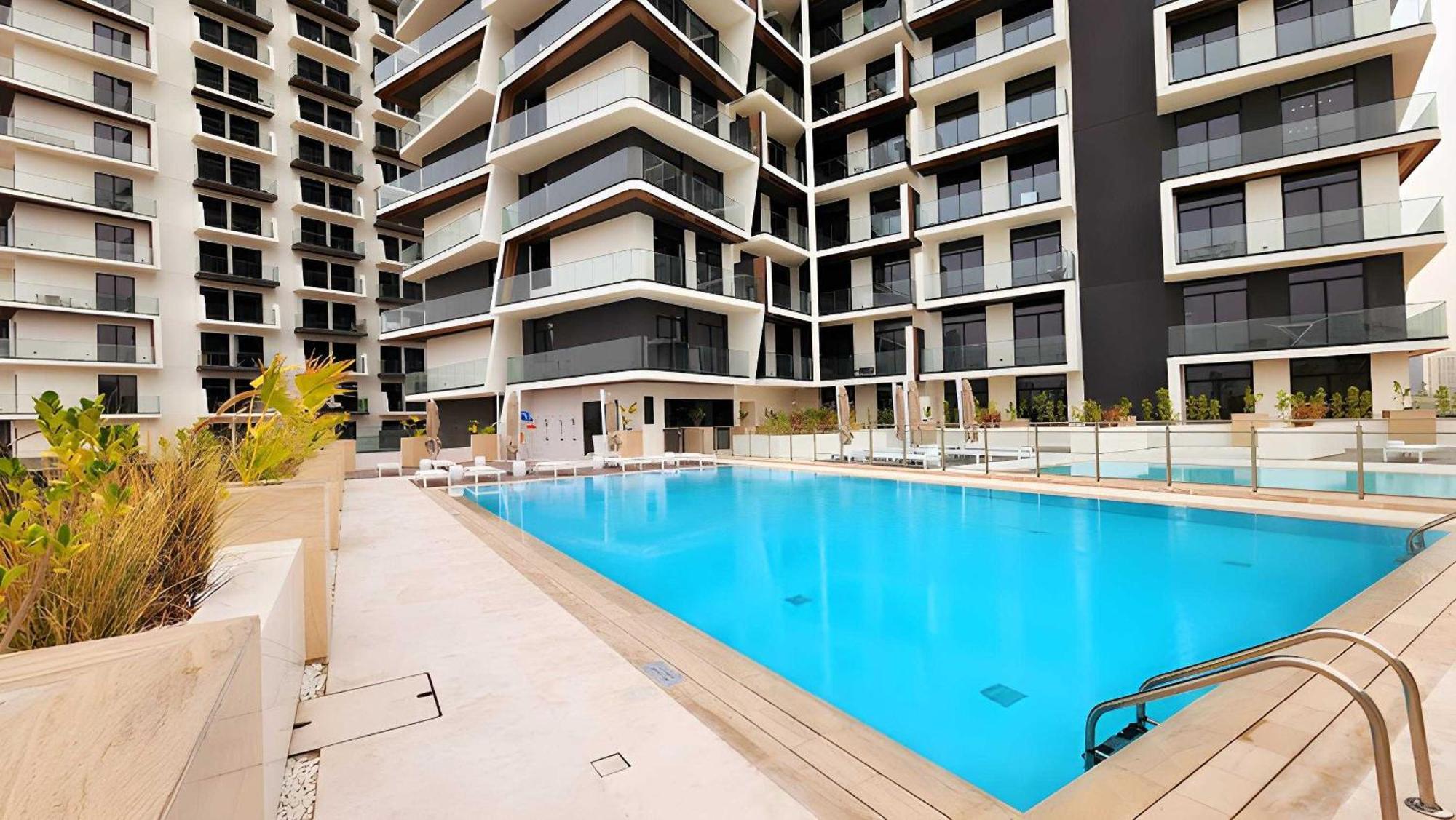 1 Bed Retreat- Rbe Vacation Homes-binghatti Luna *