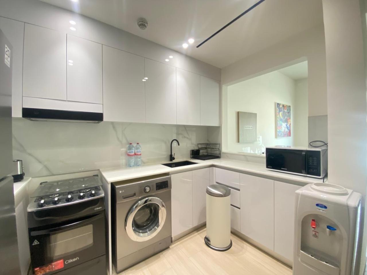 1 Bed Retreat- Rbe Vacation Homes-binghatti Luna * Dubai