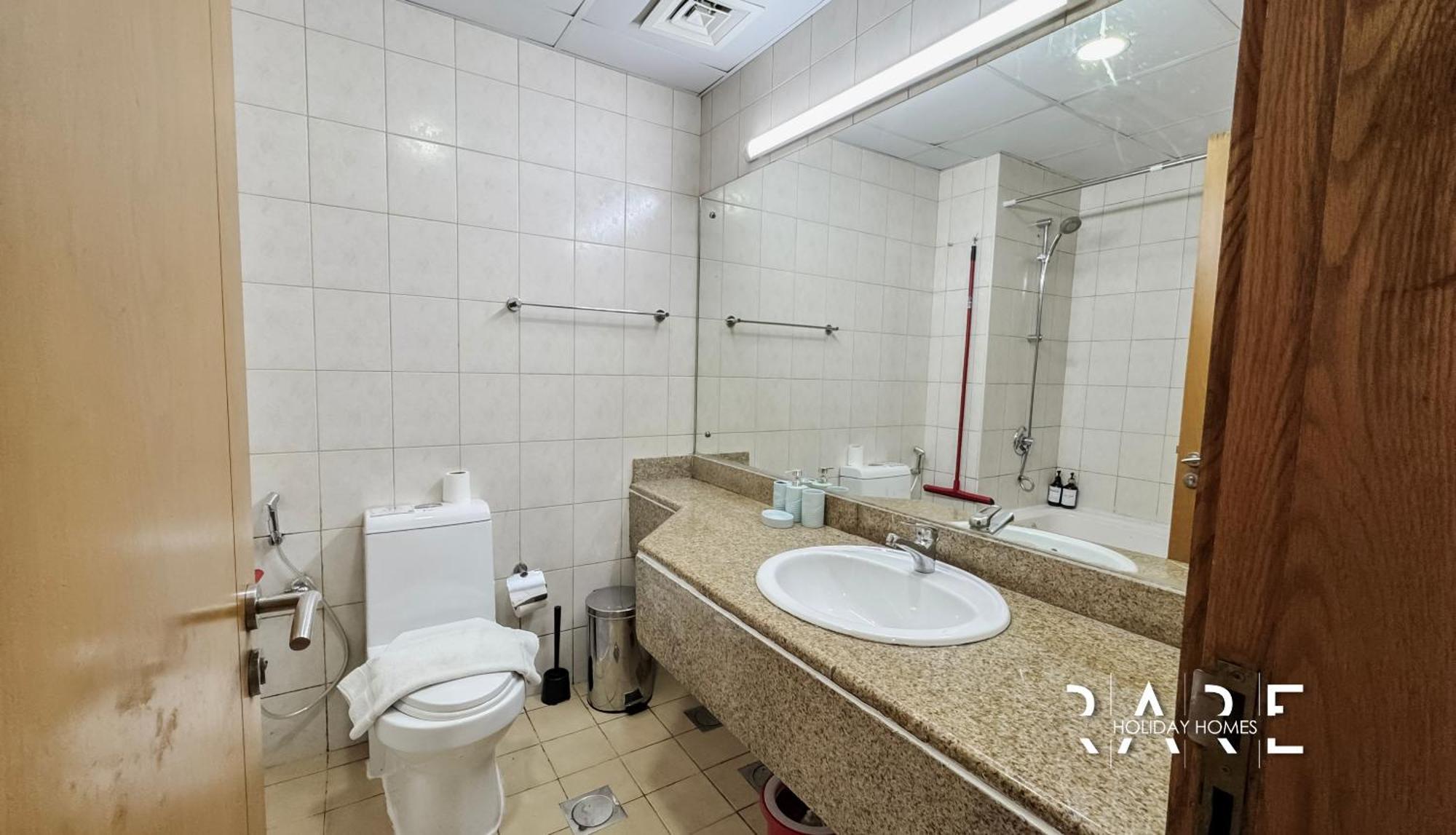 Rare Homes - Near Ibn Battuta Mall - Garden View - Mogul Cluster - Building# 204 - Rg09 - Discovery Gardens Apartment *
