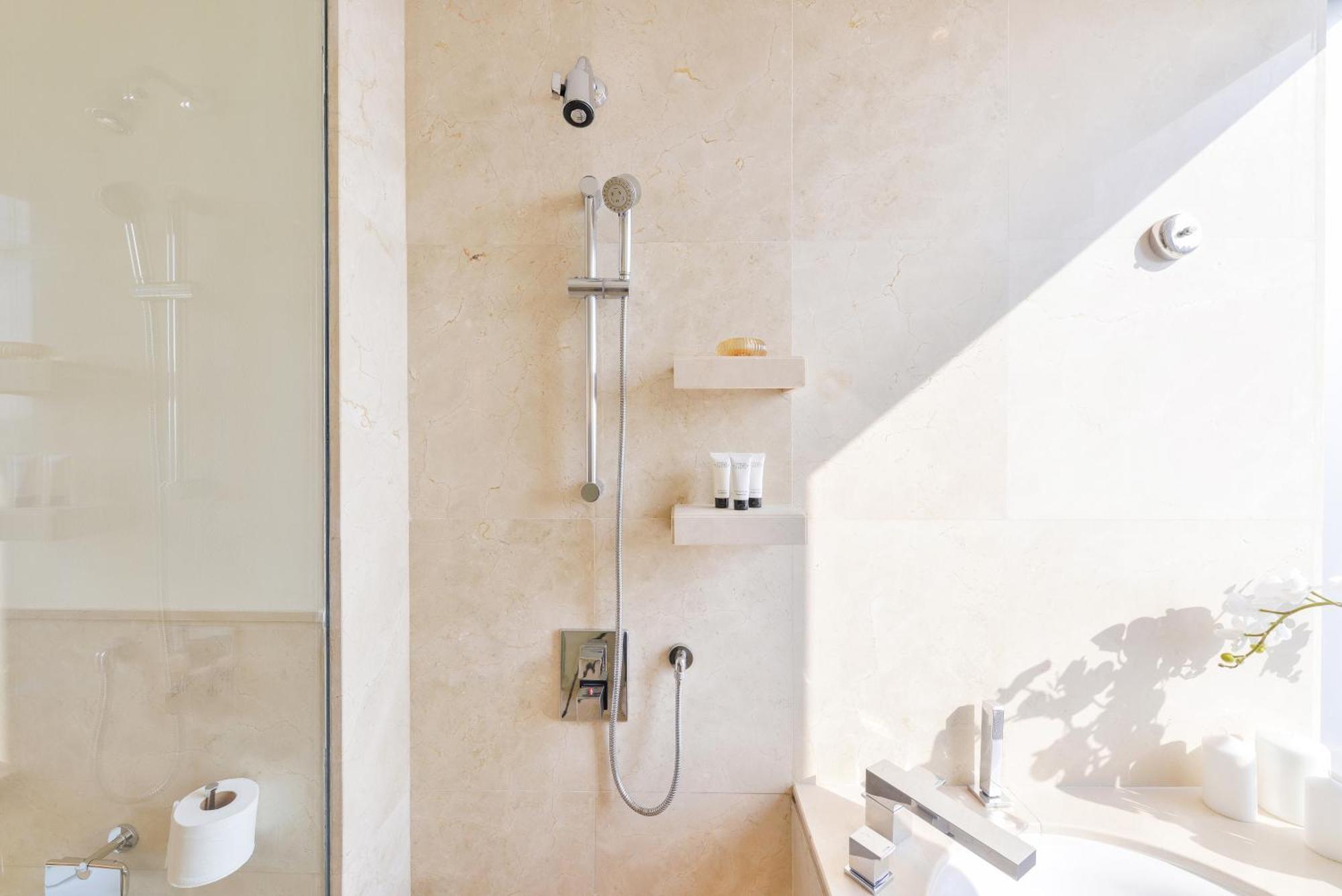Aparthotel Emaar Residences Marina By Qstay - Address Marina