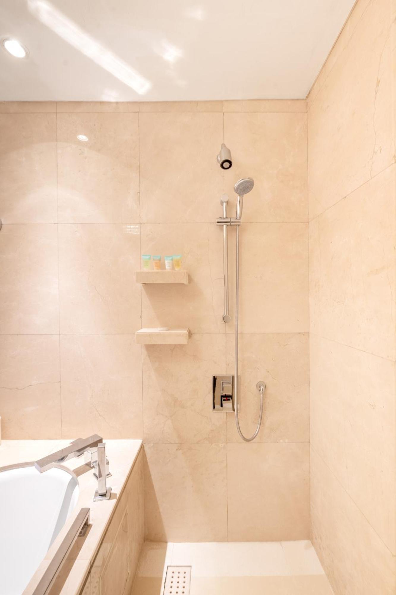 Aparthotel Emaar Residences Marina By Qstay - Address Marina