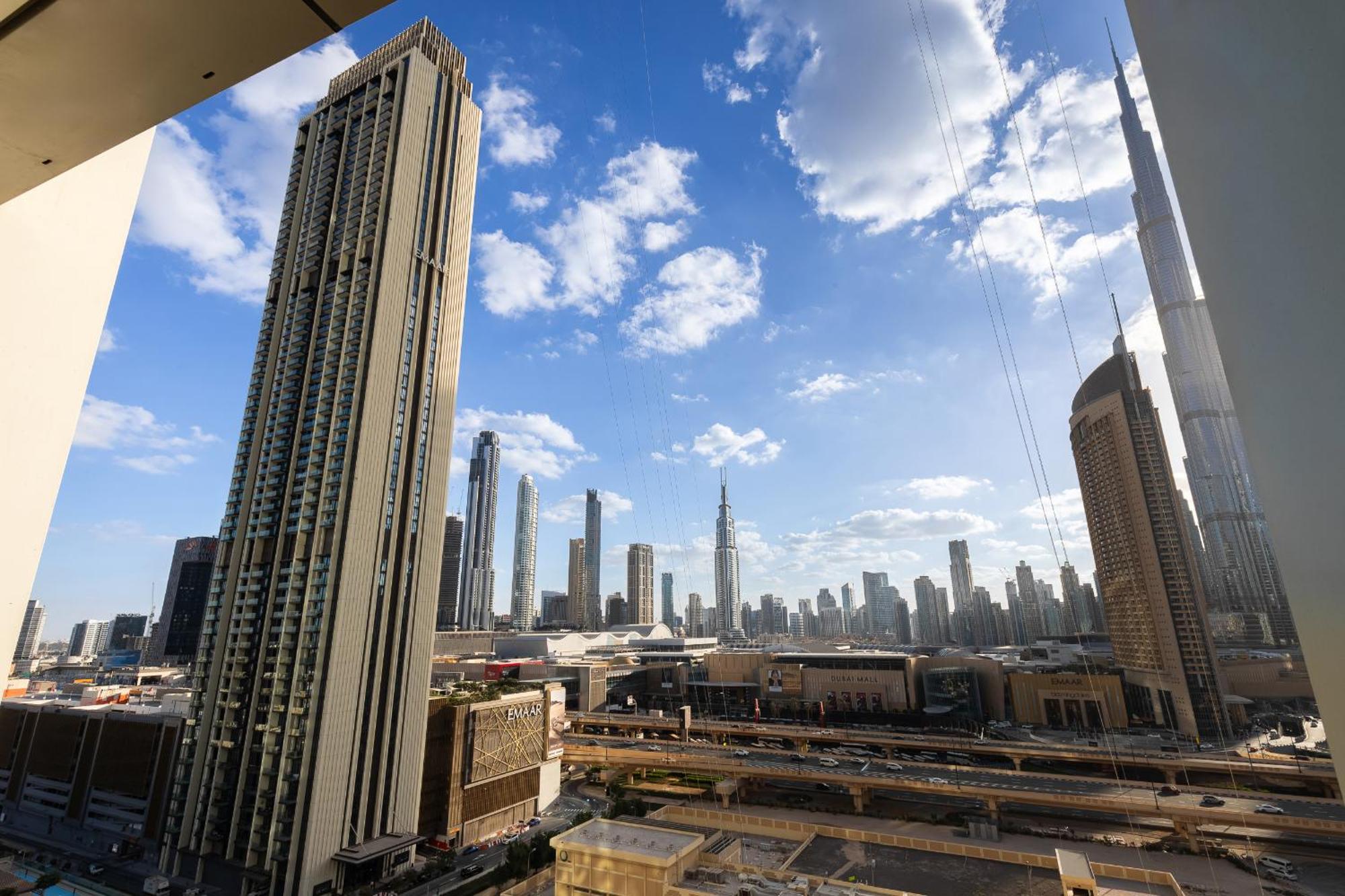 Downtown Views 1108 Burj Apartment Dubai