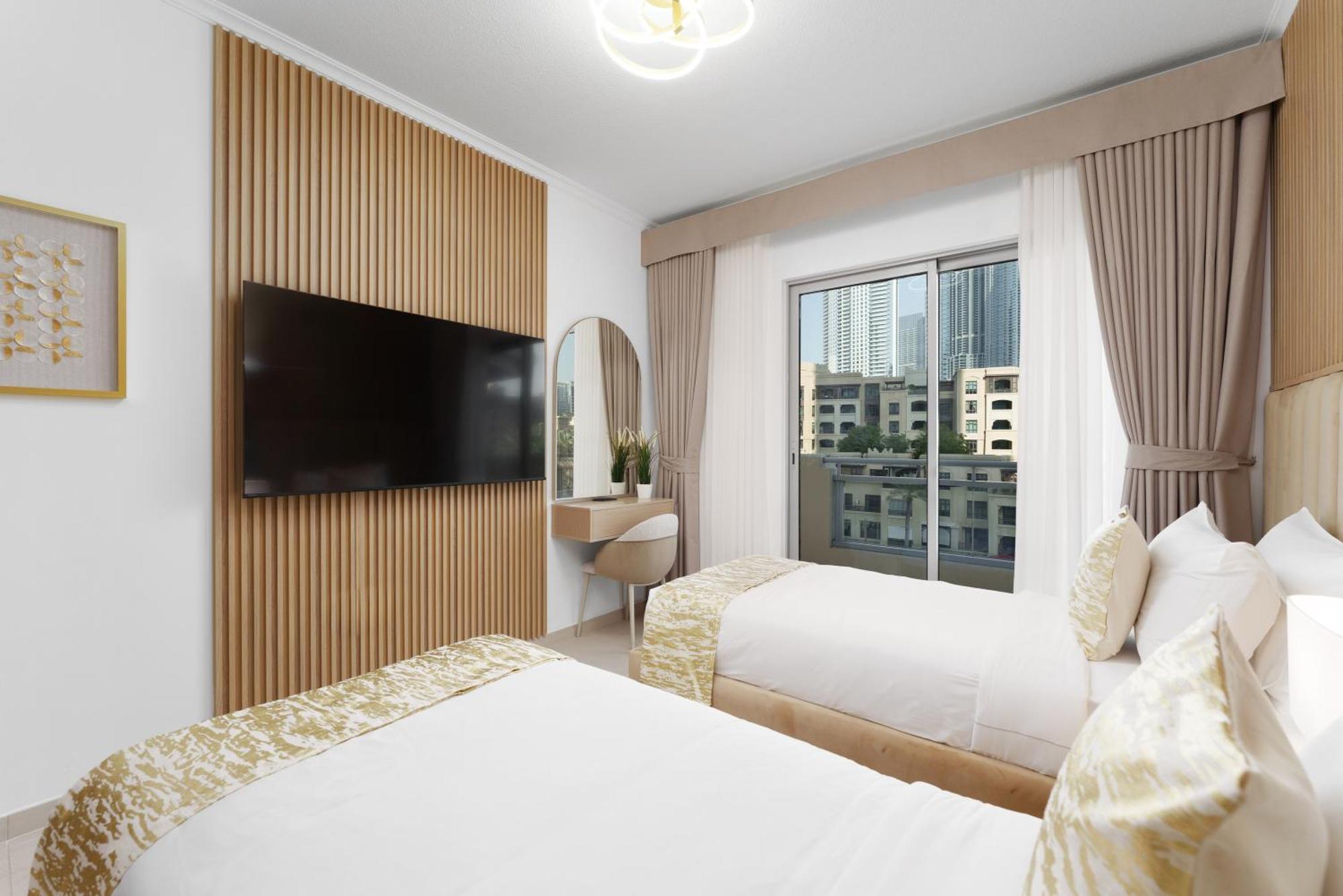 Daire Maison Privee - Exclusive Duplex With Panoramic Terrace Overlooking Burj Khalifa *