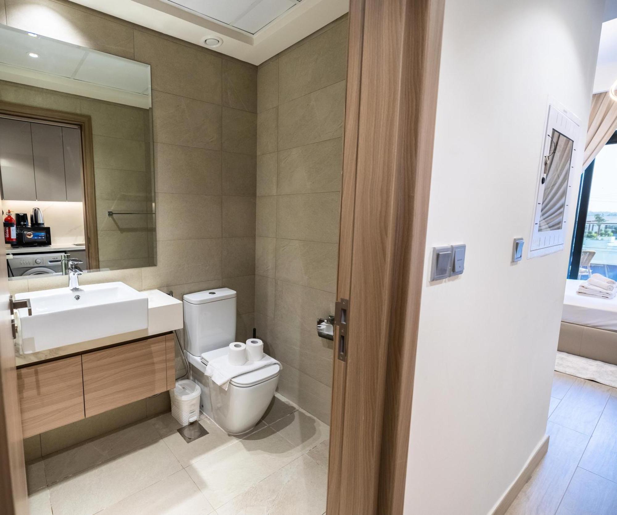 Elite Lux Homes - Upscale In Azizi Riviera Prime Location Dubai