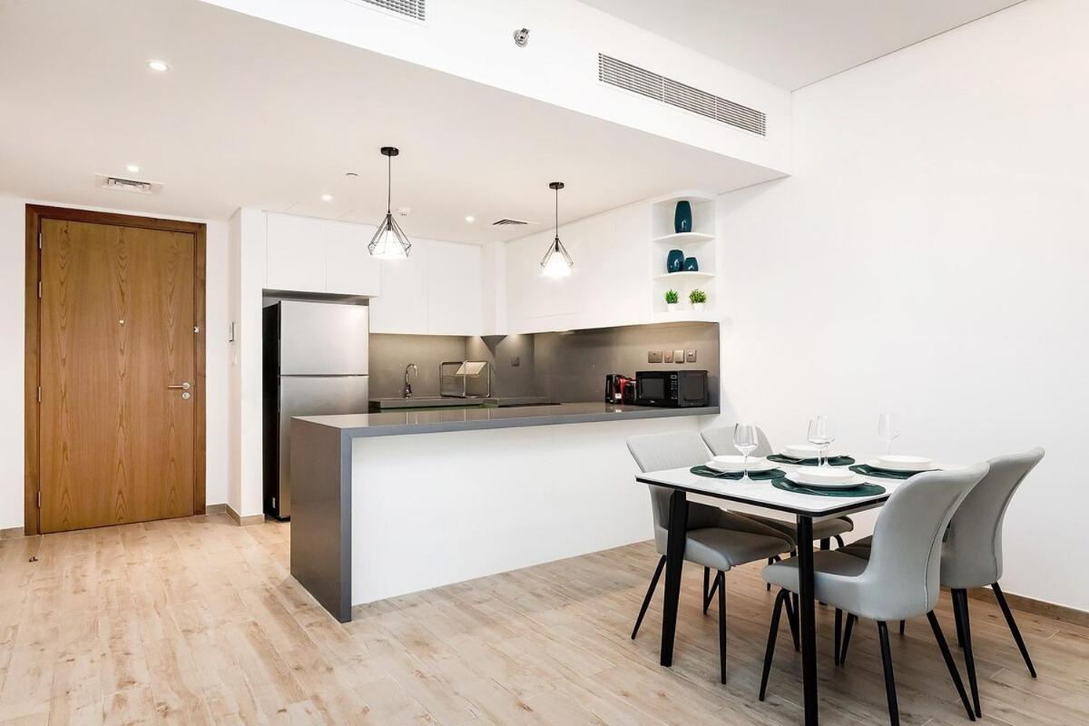 Apartamento Walk Planet View 1br Dubai
