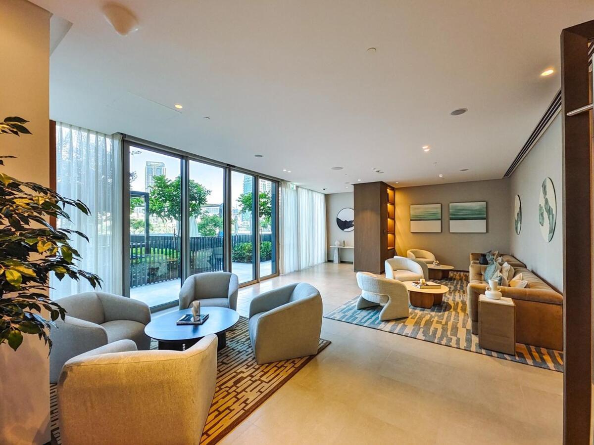 Luxurious 1br Grande Signature Apartment Dubai