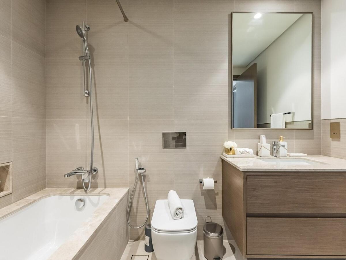 Apartment Luxurious 1br Grande Signature Dubai
