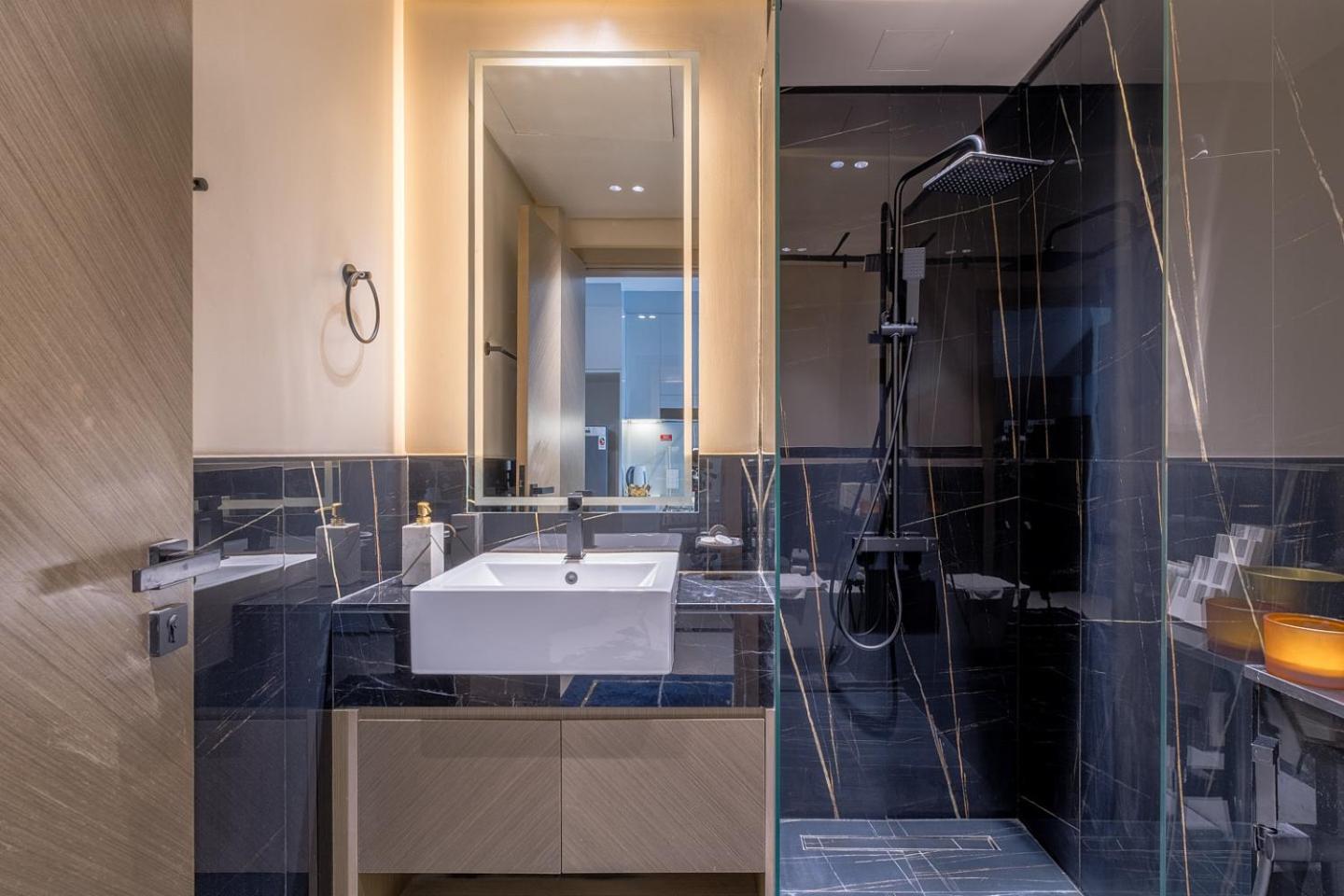 Daire Business Bay Binghatti Canal With Terrace