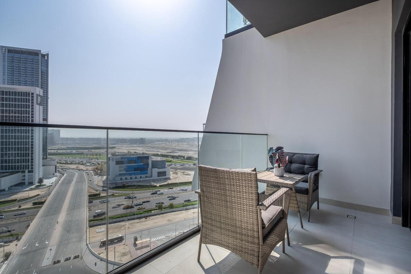 Business Bay Binghatti Canal With Terrace Daire Dubai