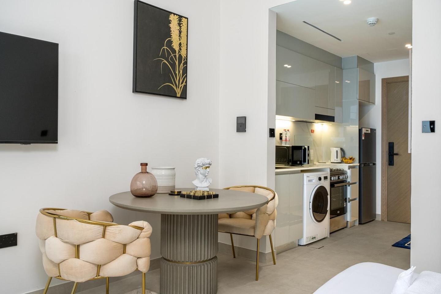 Business Bay Binghatti Canal With Terrace Daire Dubai