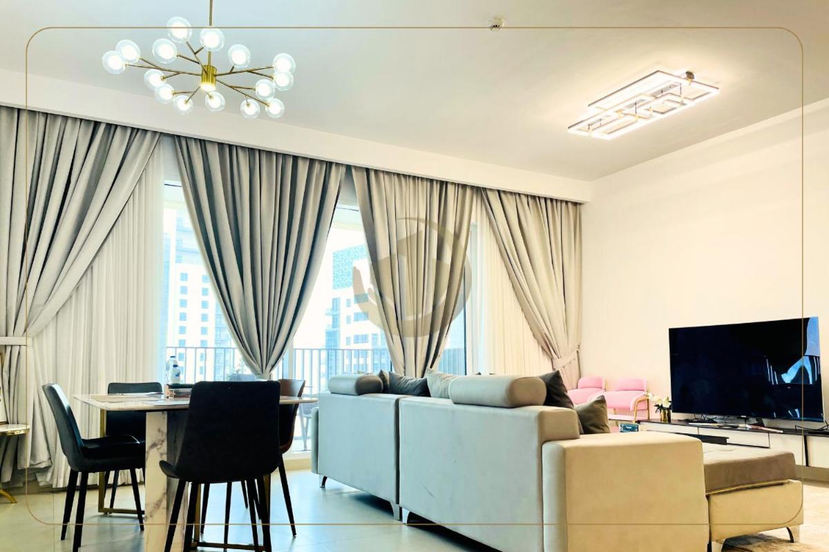 Furnished Damac Avanti Business Bay Daire