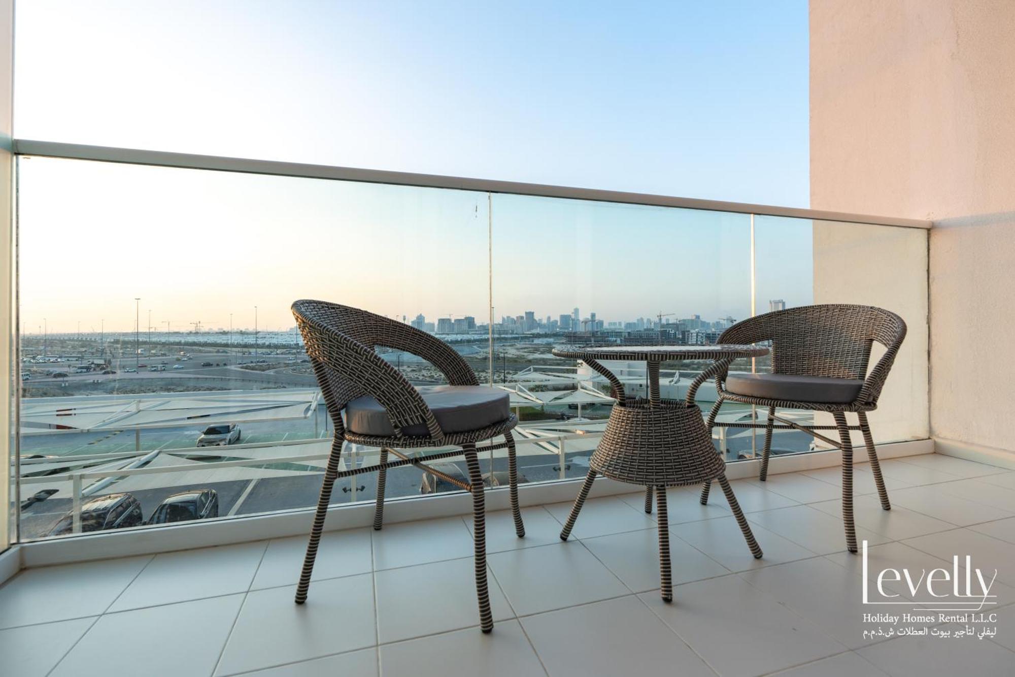 Apartment Luxury In Damac Hills With Premium Amenities *