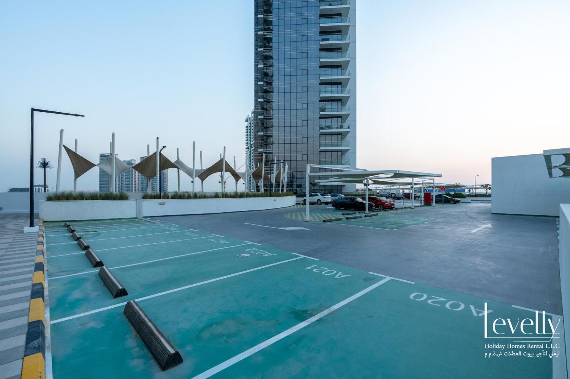 Luxury In Damac Hills With Premium Amenities * Dubai