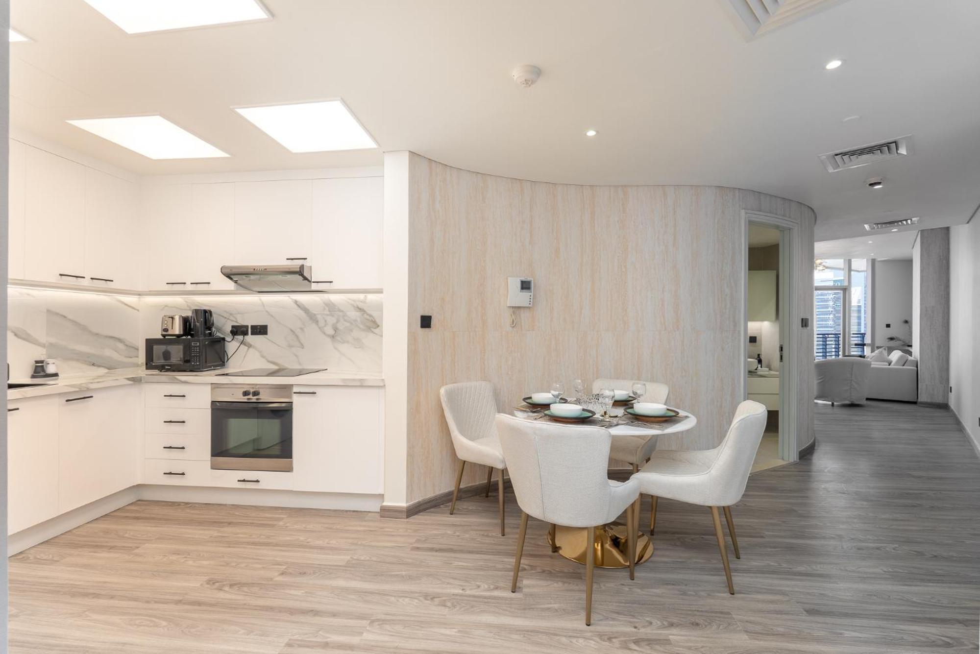 Apartment In Difc That Sleeps 4 Comfortably