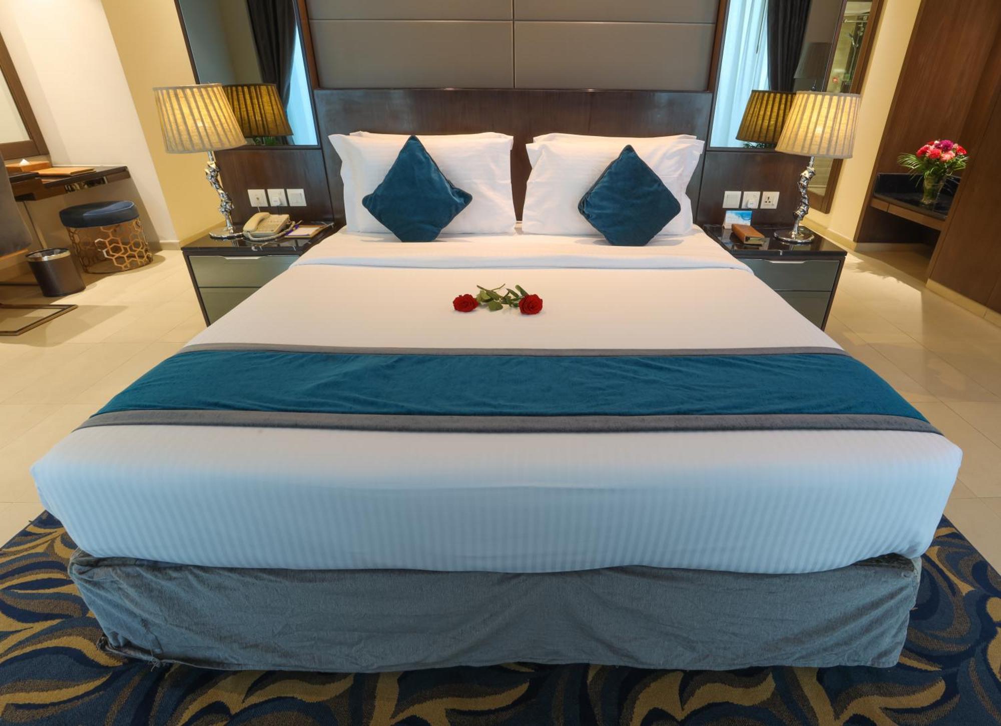 Otel Omega 4*