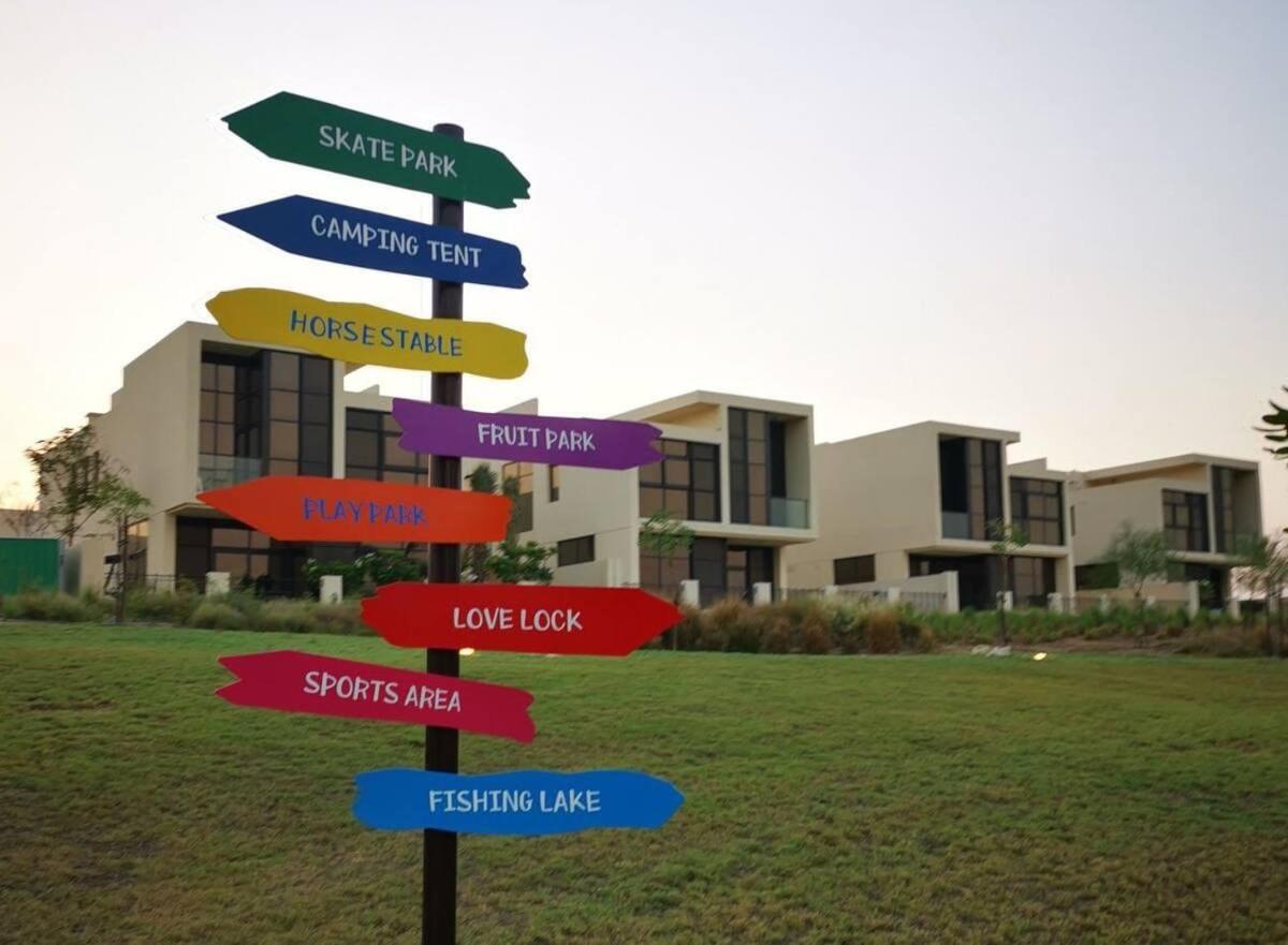 Keysplease 4br, Garden Bbq, Malibu Access, Damac Hills 40 Villa