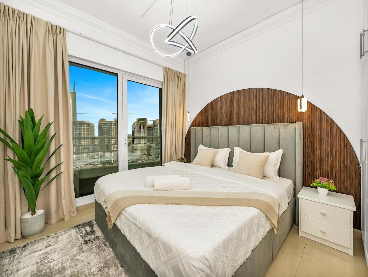 Luxury High Floor In Marina Rooftop Pool Dubai