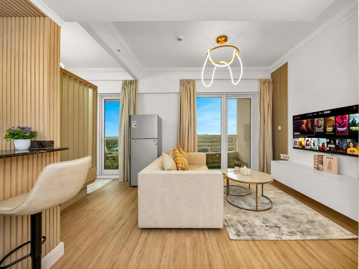 Luxury High Floor In Marina Rooftop Pool Apartment *