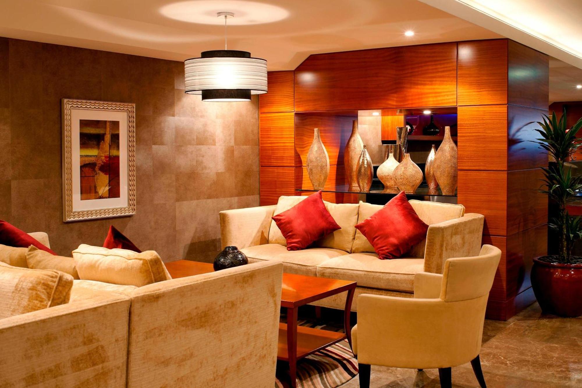 Sheraton Creek & Towers