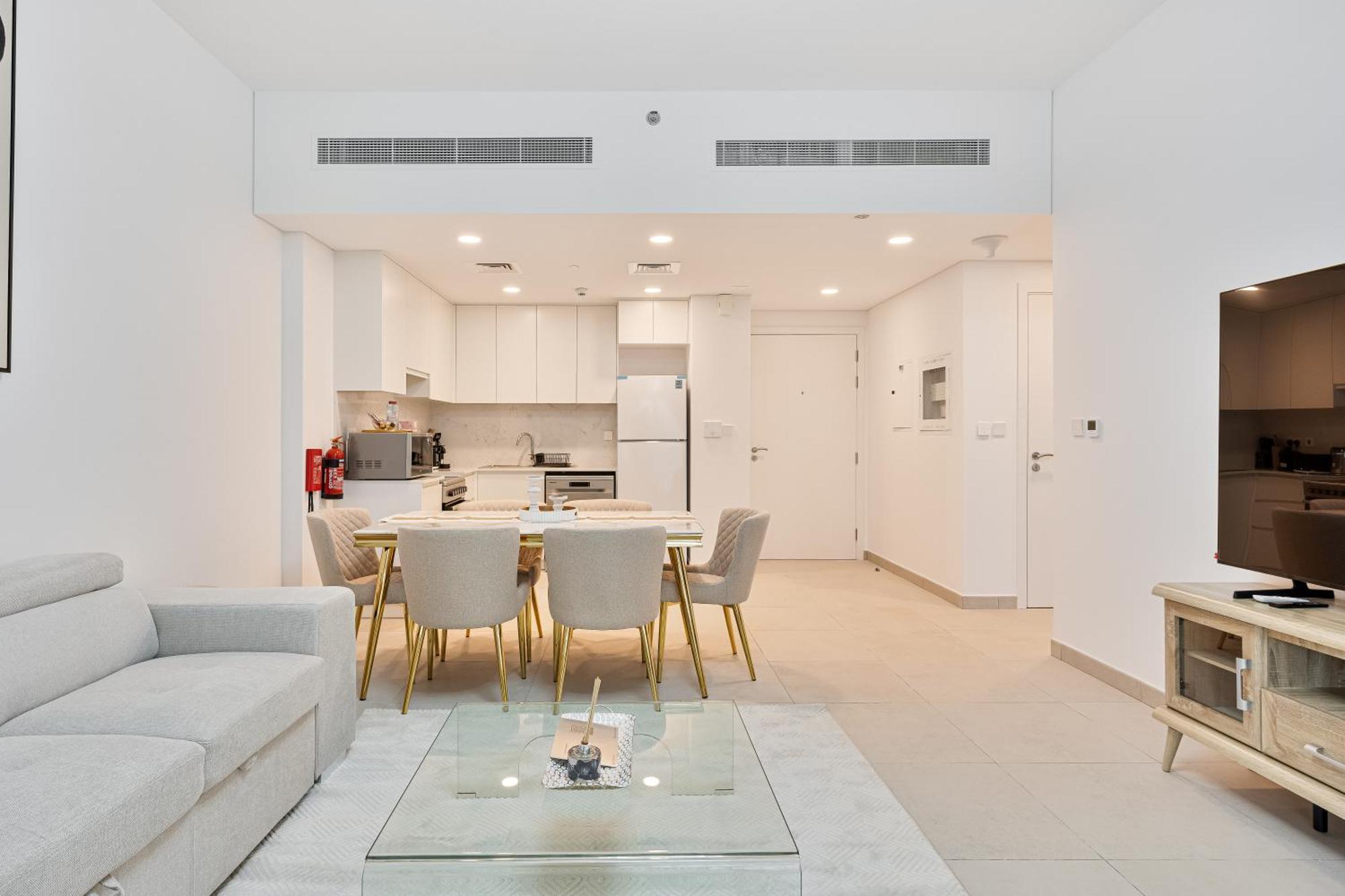 Modern Living -near Madinat Jumeirah Living -close To * Dubai