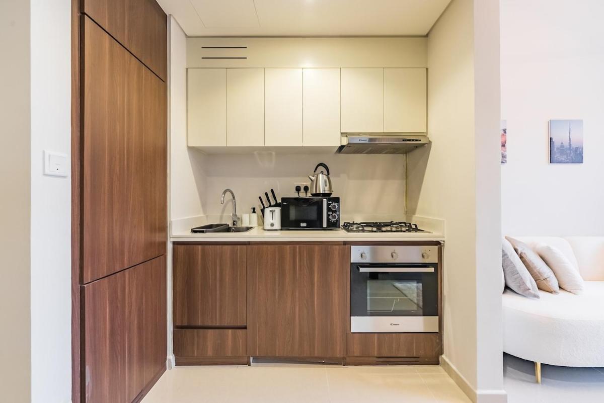 Cityscape Serenity 1br - Damac Vera- Business Bay Apartment Dubai