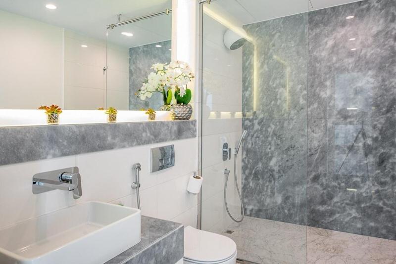 Stylish 1br With Skyline Views In Business Bay 10 Mins To Burj Khalifa Holiday home Dubai