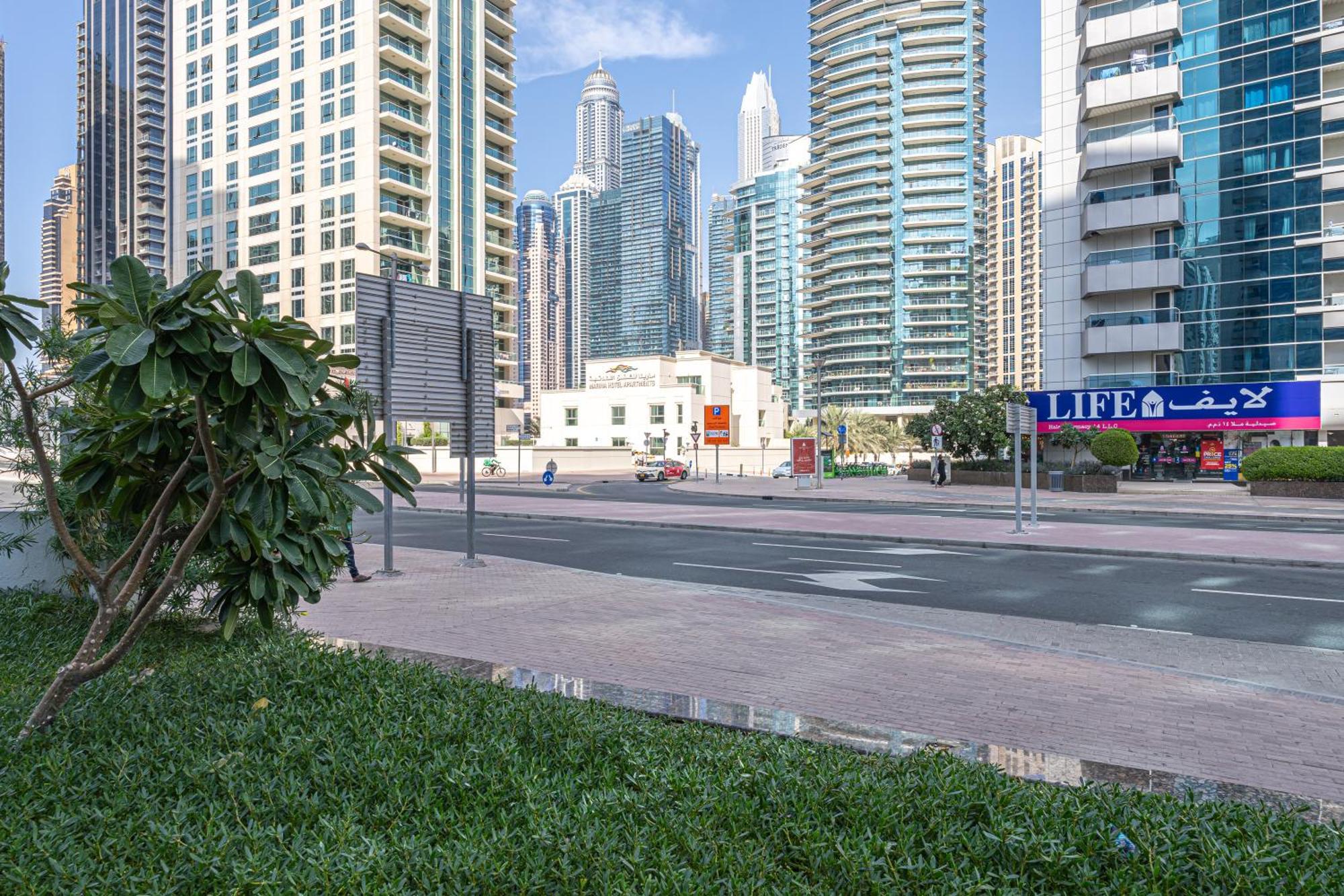 Marcopolo - Lavish 2br Next To Metro & Tram *