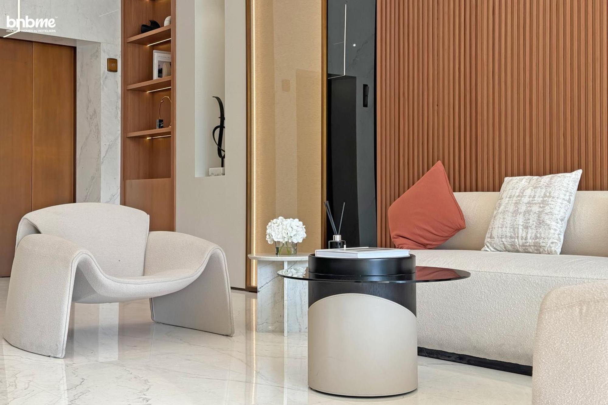 Apartment Bnbmehomes - Binghatti Lavender Dubai