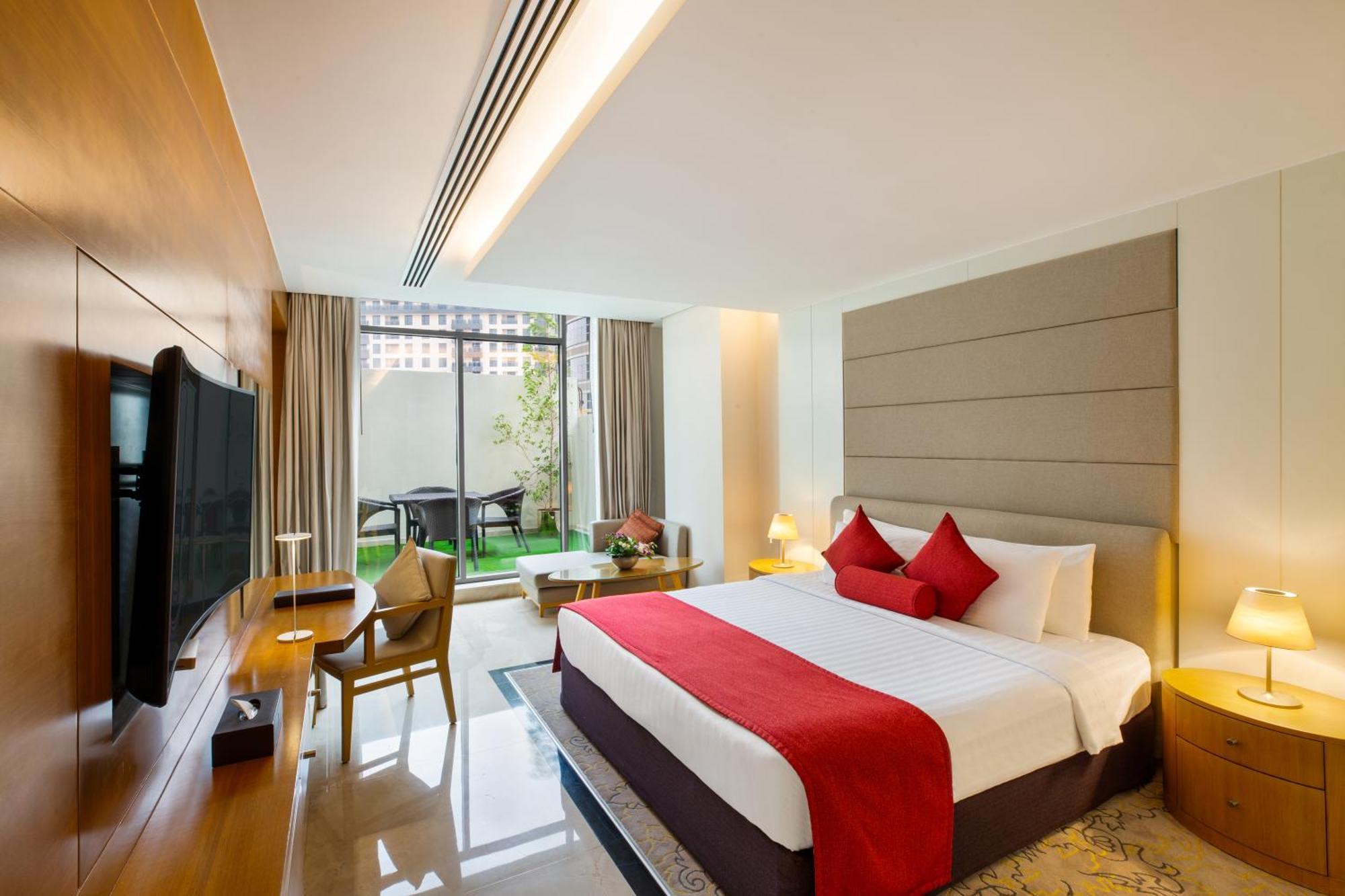 Royal Continental Hotel Dubai