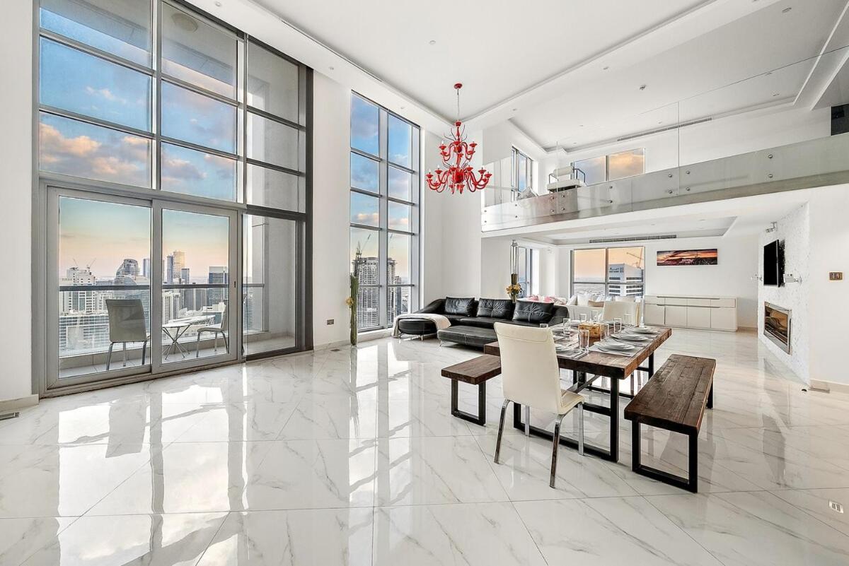 First Class 2br Upscale Duplex Living Dubai