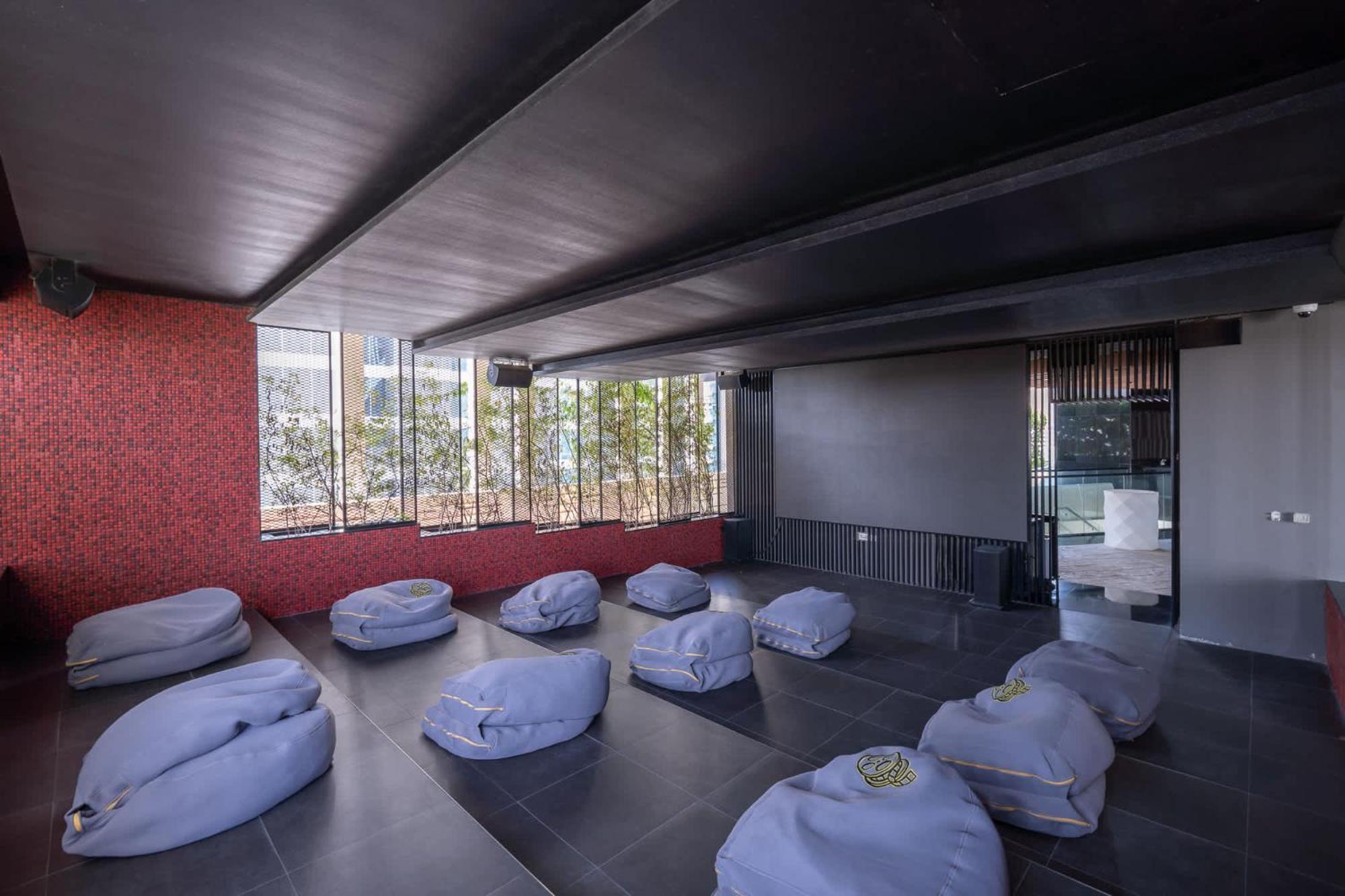 Charming Perfect For 2 In Business Bay